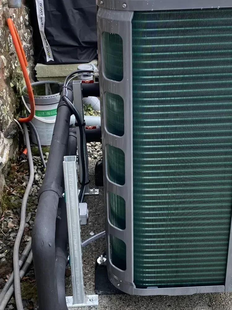 Remplacement d’une pompe à chaleur à Tréveneuc _ LCS Le Corre Chauffage Sanitaire (1)